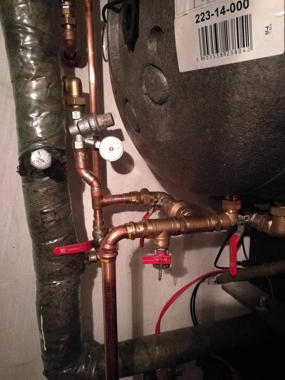 0200551da6583a8ff52f260f59fe920e.jpg&key=eec7afd47bd9033700d474ac3ce429d827441c725f93fda027421351725c81a8