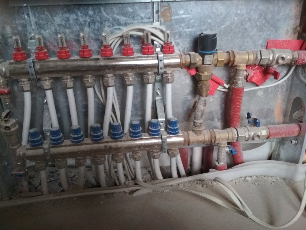 rozdzielacz dół.jpg