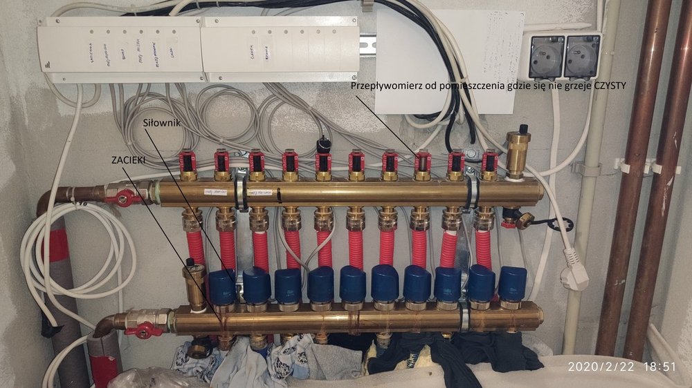 rozdzielacz podłogówka.jpg