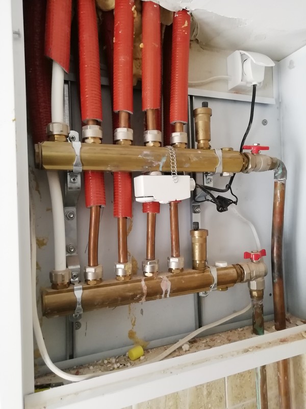 rozdzielacz góra.jpg