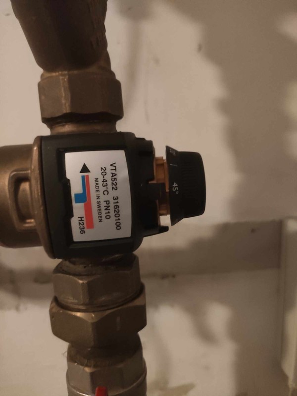 zawór trójdrożny.jpg