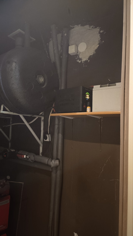 2200d73c-a2ee-48bc-8ae6-99b8e43b7abe (1).jpg